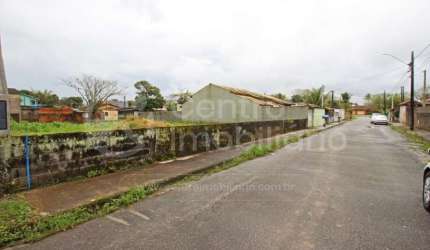 TERRENO à venda em Peruíbe, no bairro Belmira Novaes