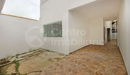 CASA à venda com 2 quartos em Peruíbe, no bairro Parque D Aville