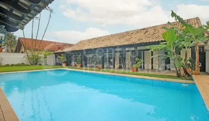 CASA à venda com piscina e 4 quartos em Peruíbe, no bairro Jardim Imperador
