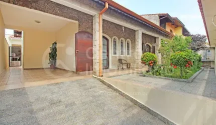 CASA à venda com 3 quartos em Peruíbe, no bairro Stella Maris