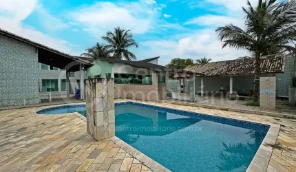 CASA à venda com piscina e 10 quartos em Peruíbe, no bairro Estancia Balnearia Convento Velho