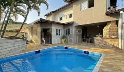 CASA à venda com piscina e 4 quartos em Peruíbe, no bairro Jardim Mar E Sol