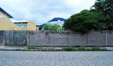 TERRENO à venda em Peruíbe, no bairro Stella Maris