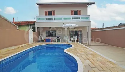 CASA à venda com piscina e 4 quartos em Peruíbe, no bairro Cidade Nova Peruíbe