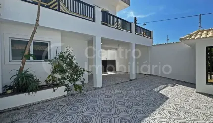 CASA à venda com 3 quartos em Peruíbe, no bairro Jardim Star