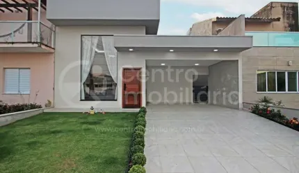 CASA à venda com piscina e 3 quartos em Peruíbe, no bairro Jd Tres Marias