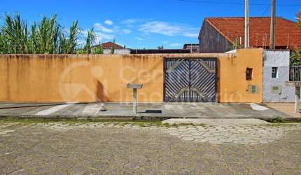 TERRENO à venda em Peruíbe, no bairro Parque Balneario Oasis