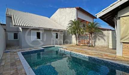 CASA à venda com piscina e 4 quartos em Peruíbe, no bairro Jardim Mar E Sol