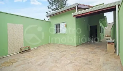 CASA à venda com 2 quartos em Peruíbe, no bairro Balneario Sao Joao Batista