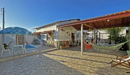 CASA à venda com piscina e 2 quartos em Peruíbe, no bairro Parque Turistico