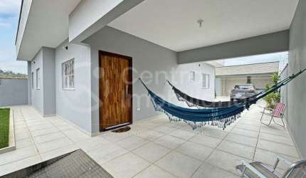 CASA à venda com 2 quartos em Peruíbe, no bairro Belmira Novaes