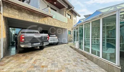CASA à venda com piscina e 6 quartos em Peruíbe, no bairro Jardim Ribamar