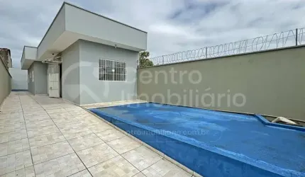 CASA à venda com 2 quartos em Peruíbe, no bairro Estancia dos Eucaliptos