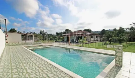 CASA à venda com piscina e 2 quartos em Peruíbe, no bairro Bananal