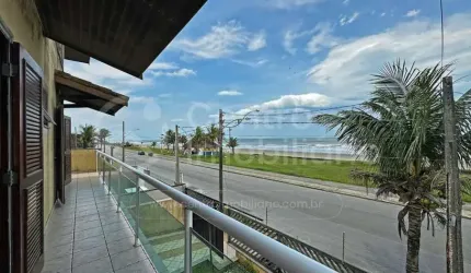 CASA à venda com piscina e 4 quartos em Peruíbe, no bairro Balneario Josedy