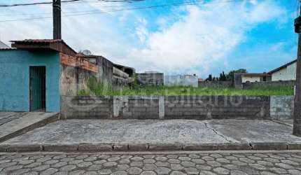 TERRENO à venda em Peruíbe, no bairro Maria H Novaes
