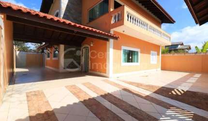 CASA à venda com 4 quartos em Peruíbe, no bairro Jardim Mar E Sol