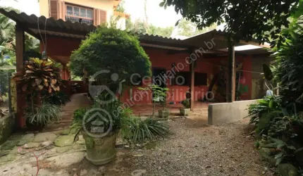 CASA à venda com 2 quartos em Peruíbe, no bairro Manaca dos Itatins