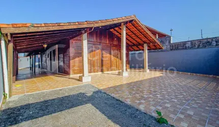 CASA à venda com 3 quartos em Peruíbe, no bairro Balneario Josedy