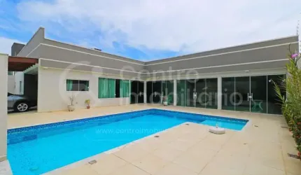 CASA à venda com piscina e 4 quartos em Peruíbe, no bairro Stella Maris