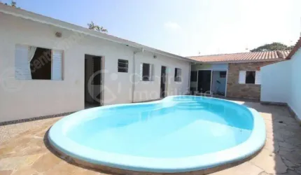 CASA à venda com piscina e 6 quartos em Peruíbe, no bairro Jardim Beira Mar