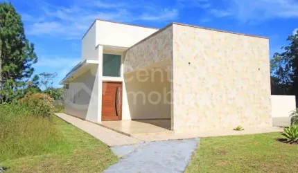 CASA à venda com 4 quartos em Peruíbe, no bairro Estância São Marcos