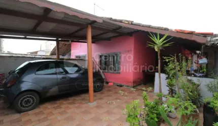 CASA à venda com piscina e 4 quartos em Peruíbe, no bairro Balneario Sao Joao Batista