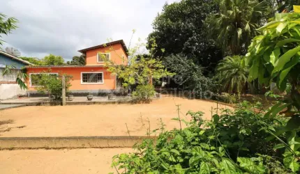 CASA à venda com 2 quartos em Peruíbe, no bairro Quinta do Guarau