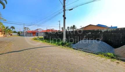 TERRENO à venda em Peruíbe, no bairro Balneario Josedy
