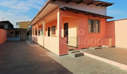 CASA à venda com 1 quartos em Peruíbe, no bairro Bairro dos Prados