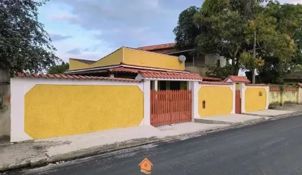 Casa para Venda em Saquarema, Boqueirão, 2 dormitórios, 1 suíte, 2 banheiros, 2 vagas