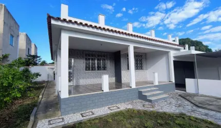 Casa para Venda em Araruama, Centro (Iguabinha), 3 dormitórios, 2 suítes, 3 banheiros, 1 vaga