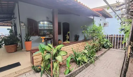 Casa para Venda em Saquarema, Boqueirão, 3 dormitórios, 1 suíte, 2 banheiros, 2 vagas