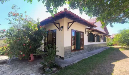 Casa para Venda em Saquarema, Itaúna, 3 dormitórios, 2 suítes, 4 banheiros, 2 vagas