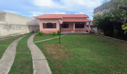 Casa para Venda em Saquarema, Gravatá, 2 dormitórios, 2 banheiros, 2 vagas