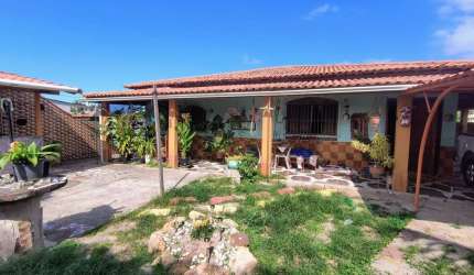 Casa para Venda em Saquarema, Engenho Grande (Bacaxá), 2 dormitórios, 1 suíte, 2 banheiros, 2 vagas