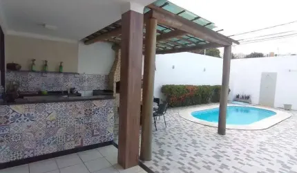 Casa para Locação em Capim Macio com 3 suítes