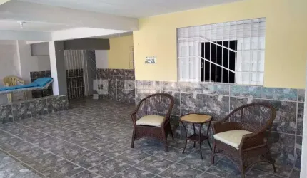 Casa de Esquina na Enseada de Búzios – A apenas 30 metros das Piscinas Naturais