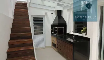Casa com 189 metros sendo 3 dormitórios em Pinheiros perto do metrô