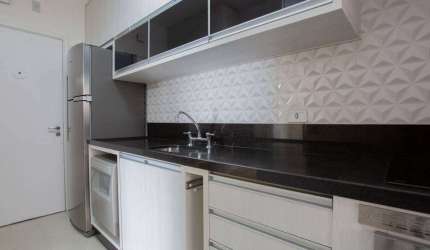 Apartamento para venda possui 102 metros quadrados com 3 quartos