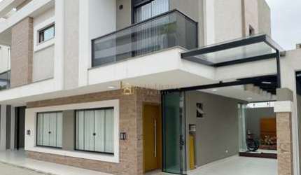 Casa em condomínio fechado com 3 quartos à venda na Rua Professora Maria de Assumpção, Boqueirão, Curitiba por R$ 890.000
