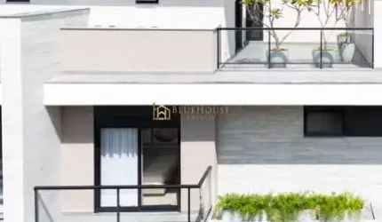 Casa com 4 quartos à venda na Rua Cristiano Strobel, Xaxim, Curitiba por R$ 1.290.000