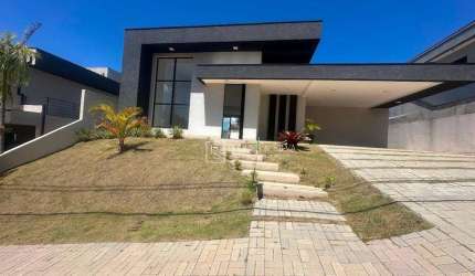Casa com 3 dormitórios à venda, 240 m² por R$ 1.900.000,00 - Condomínio Shambala III - Atibaia/SP