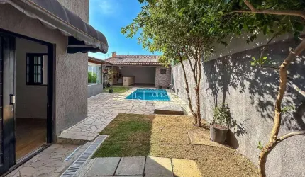 Casa com 3 dormitórios à venda, 239 m² por R$ 1.200.000,00 - Jardim Santa Bárbara - Atibaia/SP