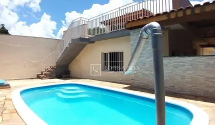 Casa térrea com 3 Dormitórios à Venda no Jardim Imperial, Atibaia, SP