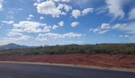 Terreno à venda com 360 m²  Localizado Loteamento Serras de Atibaia,  Atibaia, SP