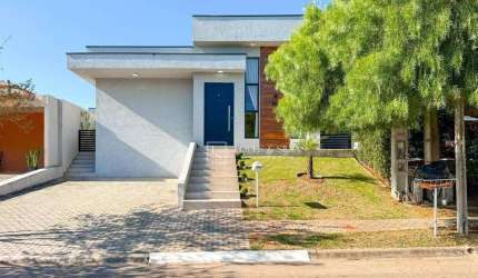 Casa com 3 dormitórios à venda, 145 m² por R$ 1.290.000 - Condomínio Terras de Atibaia I - Atibaia/SP