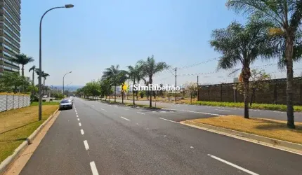 Área de terreno a venda no bairro Vila Do Golf. Ideal pra incorporação residencial ou comercial. Excelente oportunidade de investimento.