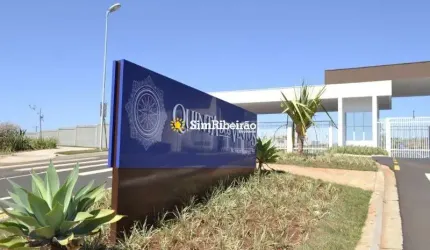 Casa a venda no Quinta dos Ventos. Bairro Vila do Golf.