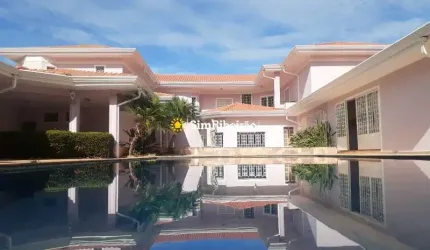 Casa a venda no Bairro Jardim Canadá.